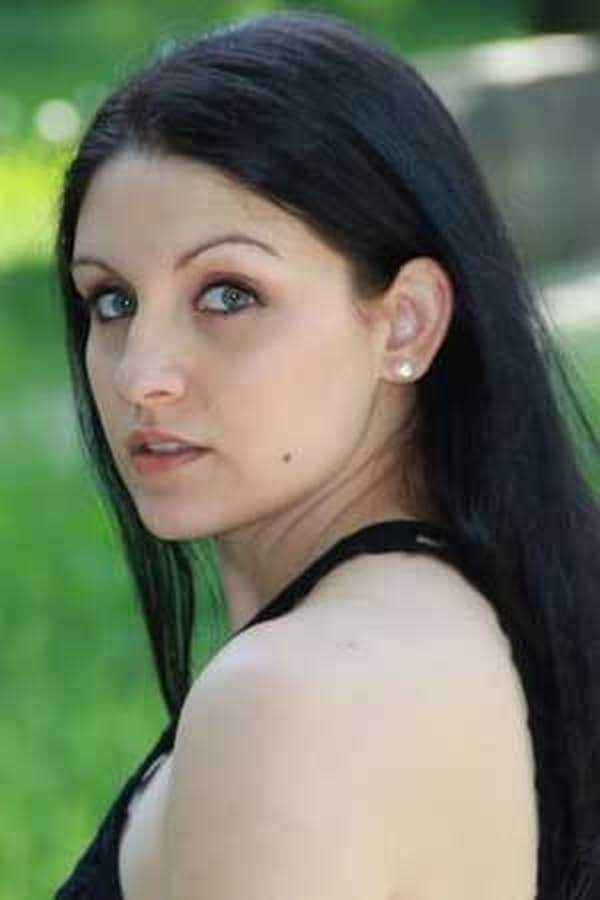 Annika Strauss profile image