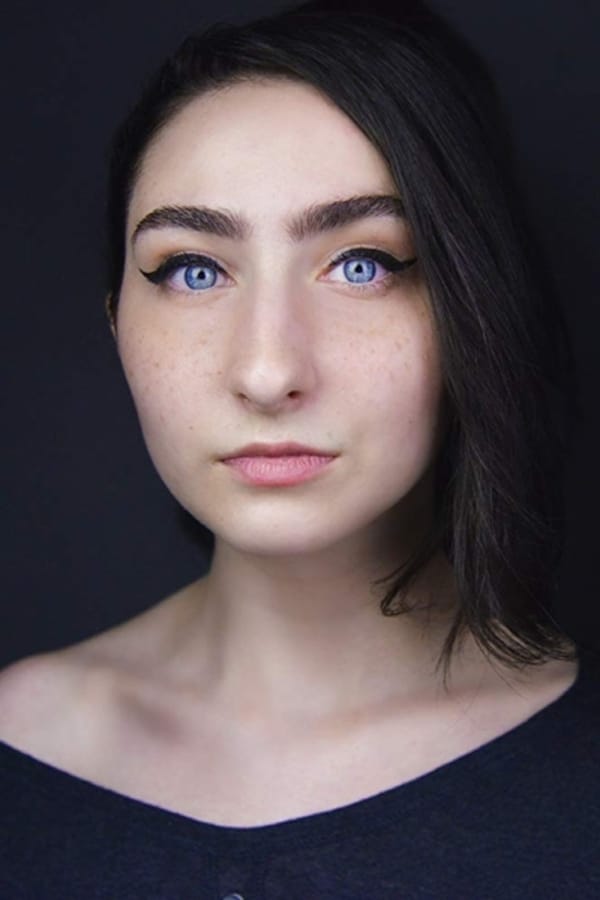 Alexis Molnar profile image