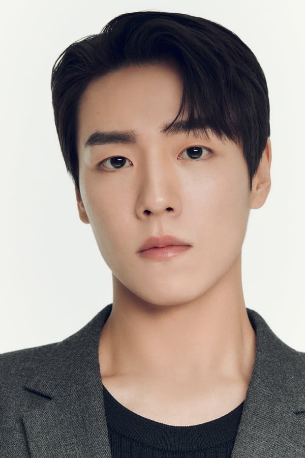 Lee Hyun-woo profile image