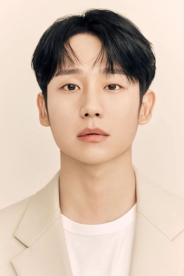 Jung Hae-in profile image