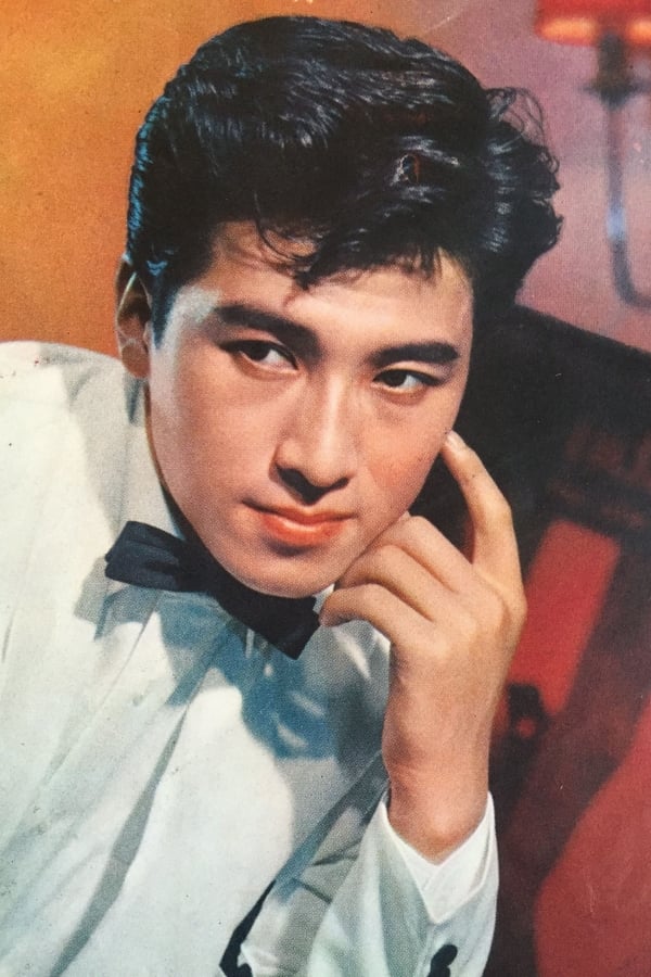 Akira Takarada profile image