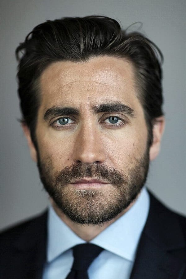 Jake Gyllenhaal profile image