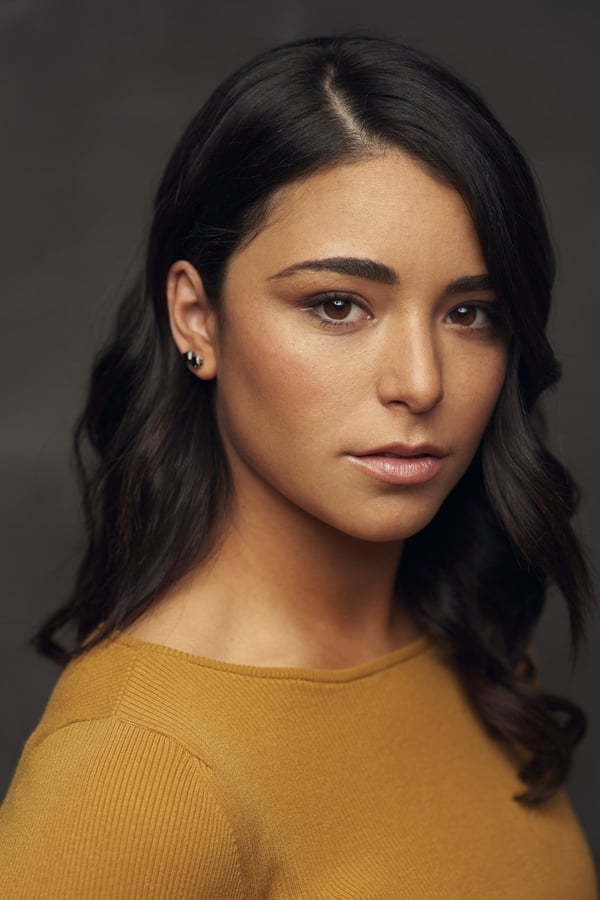Nicole Muñoz profile image