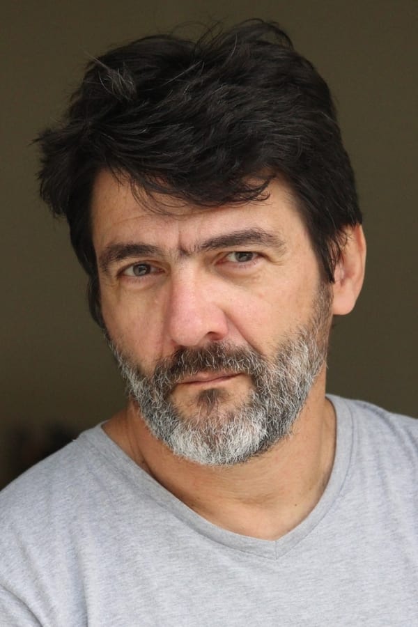 César Troncoso profile image