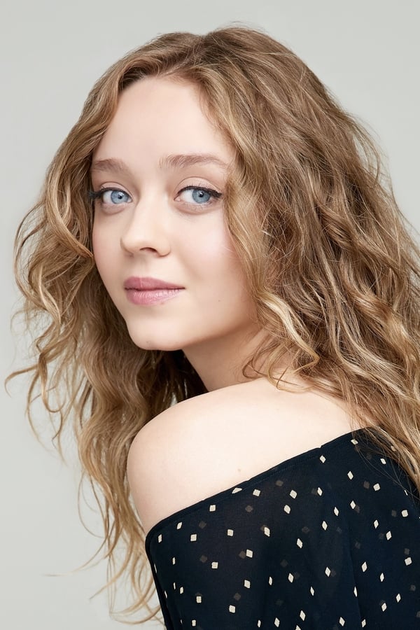 Madeleine Arthur profile image