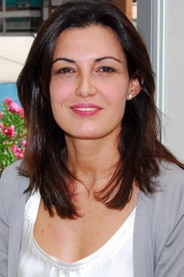 Mónica Molina profile image