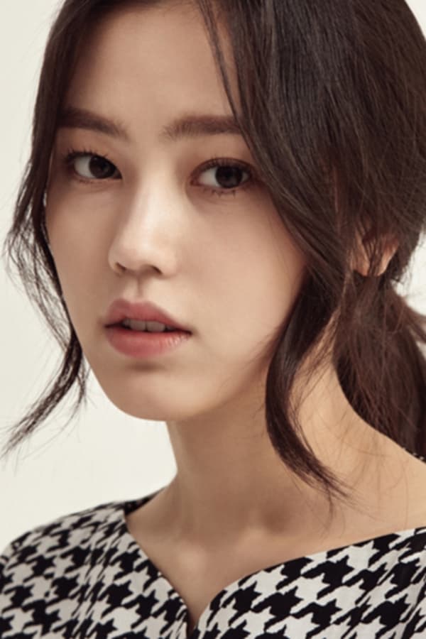 Choi Ri profile image