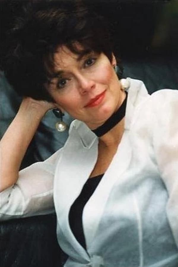 Kathleen Barr profile image