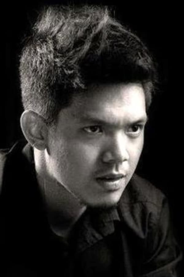 Reza Nangin profile image
