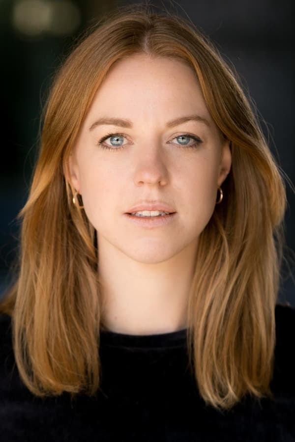 Ellie White profile image