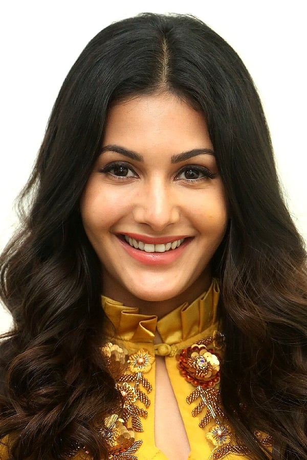 Amyra Dastur profile image