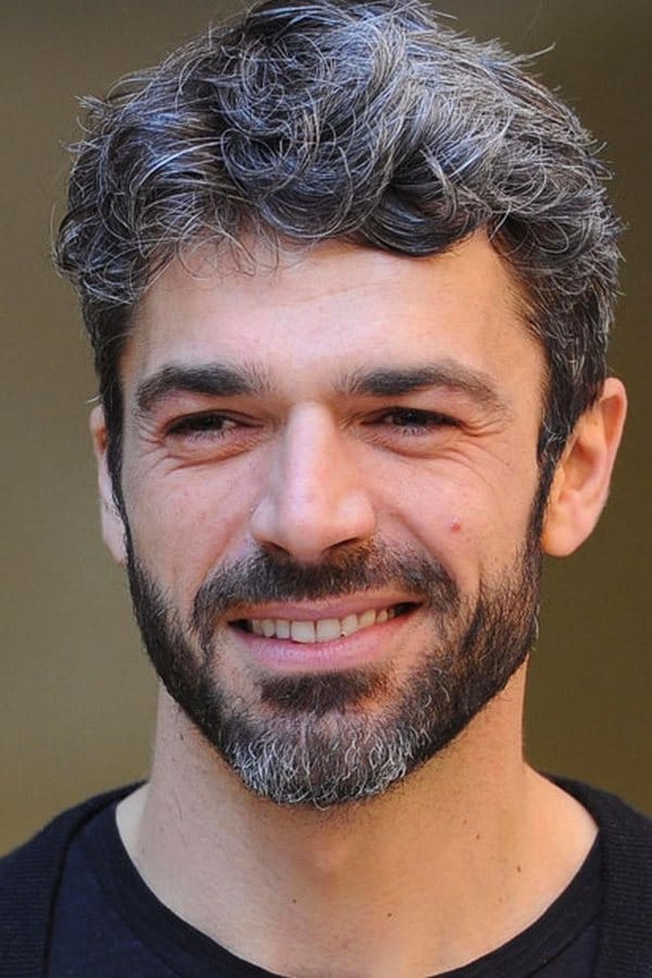 Luca Argentero profile image