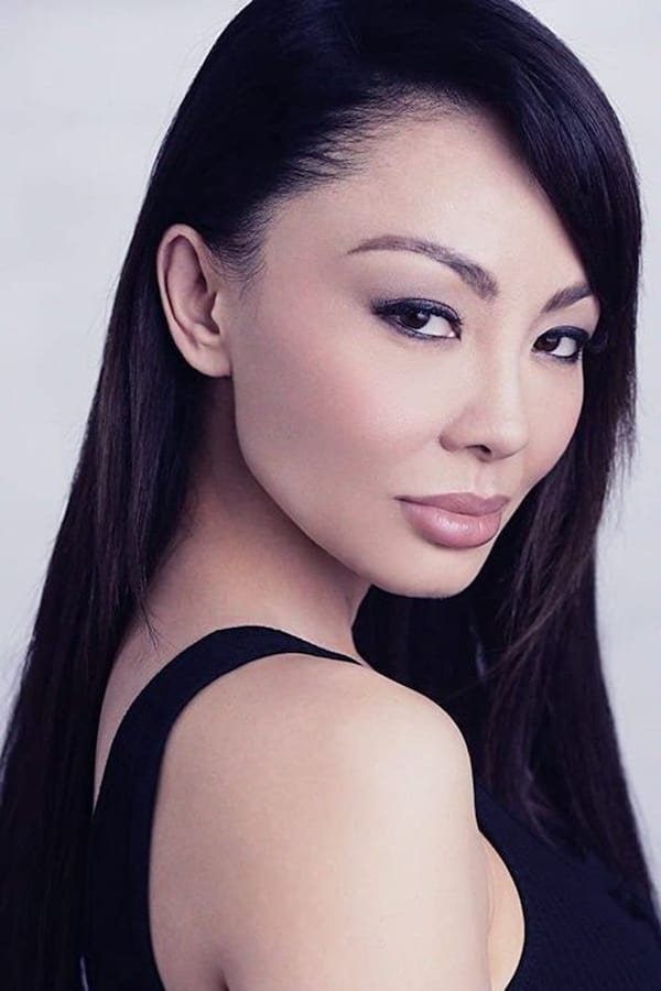 Natasha Yi profile image