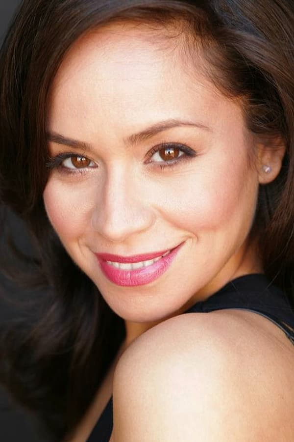 Rachel Cerda profile image