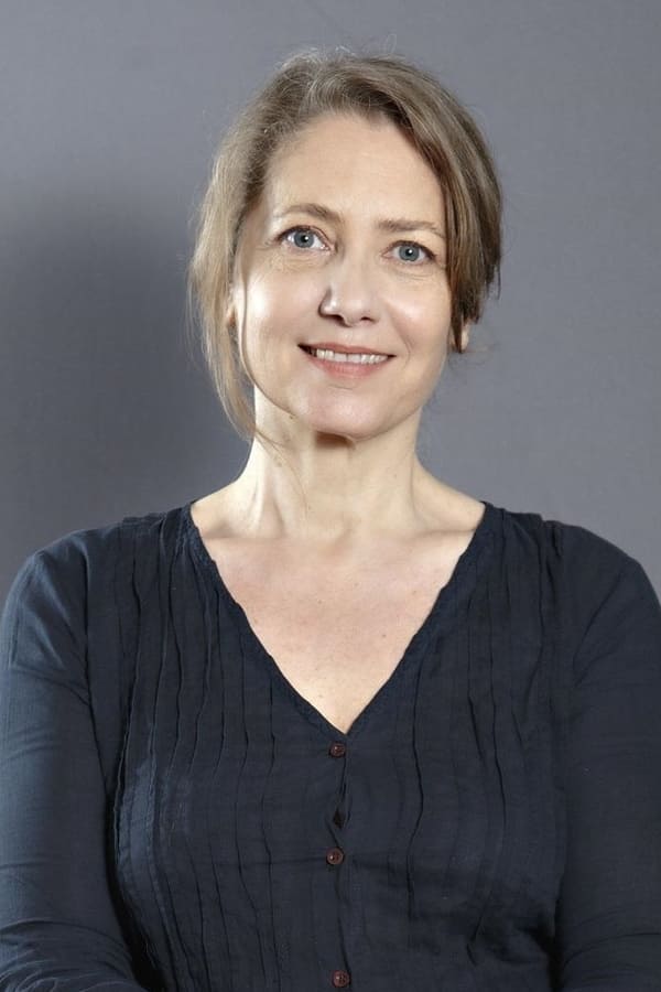 Ioana Abur profile image