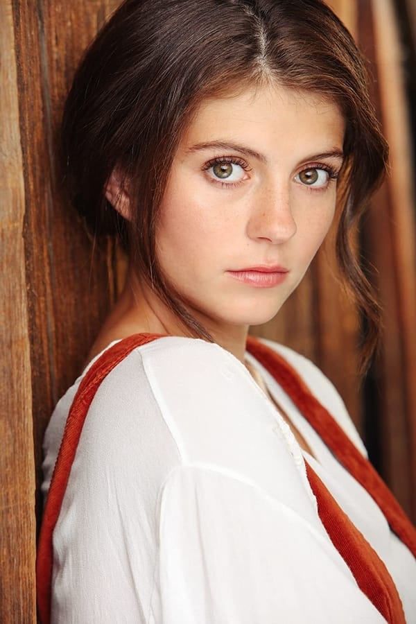 Emily Bader profile image