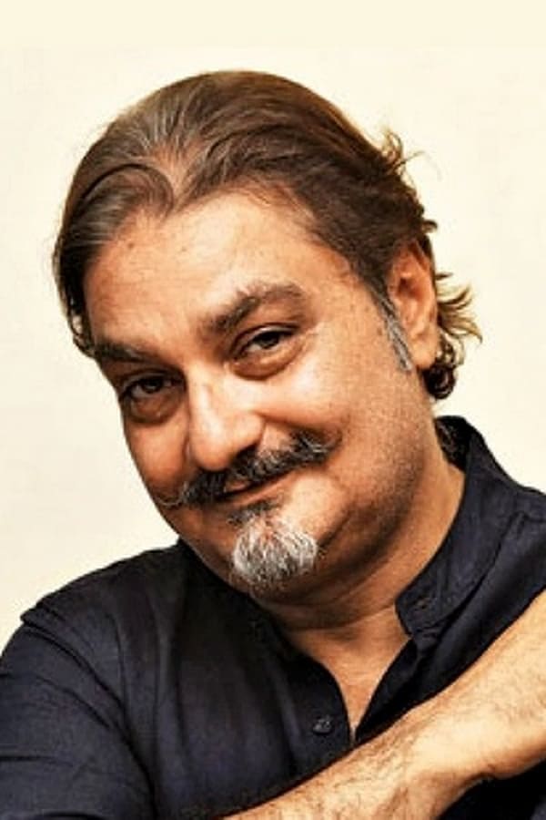 Vinay Pathak profile image