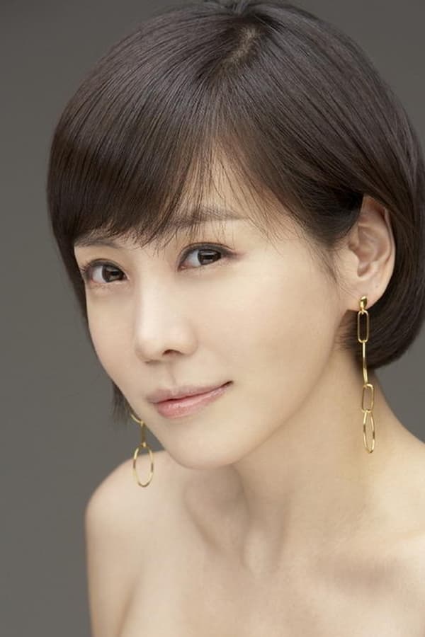 Kim Jung-eun profile image