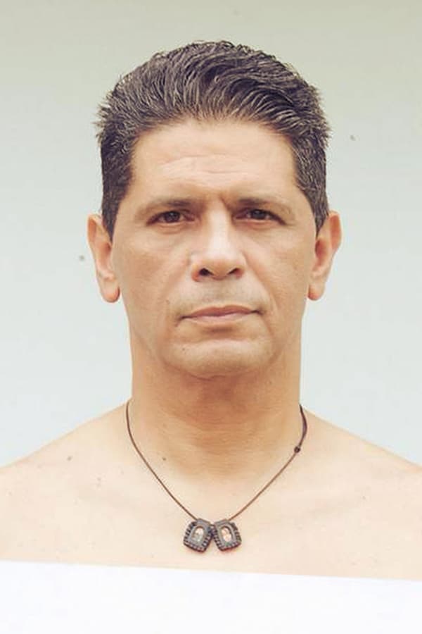 Carlos Cruz profile image