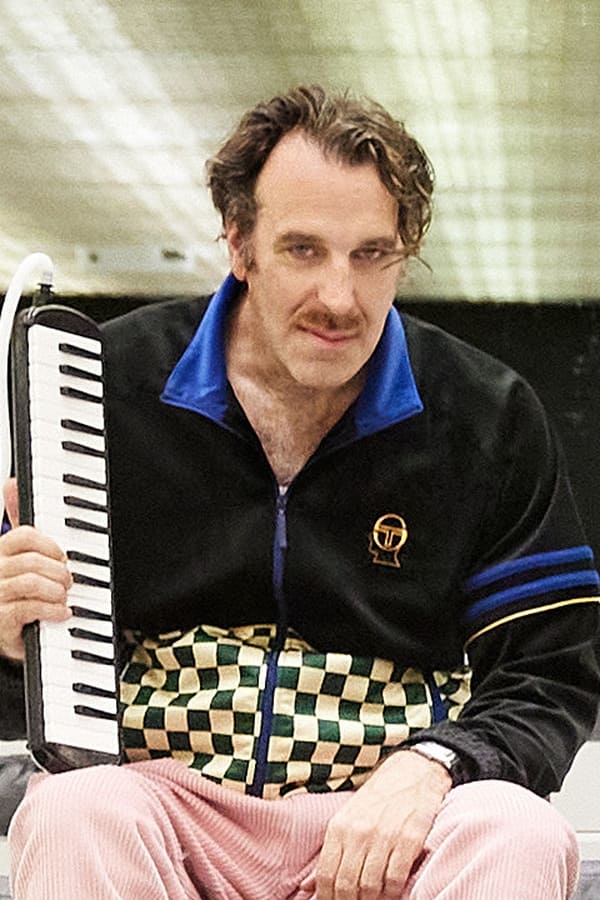 Chilly Gonzales profile image