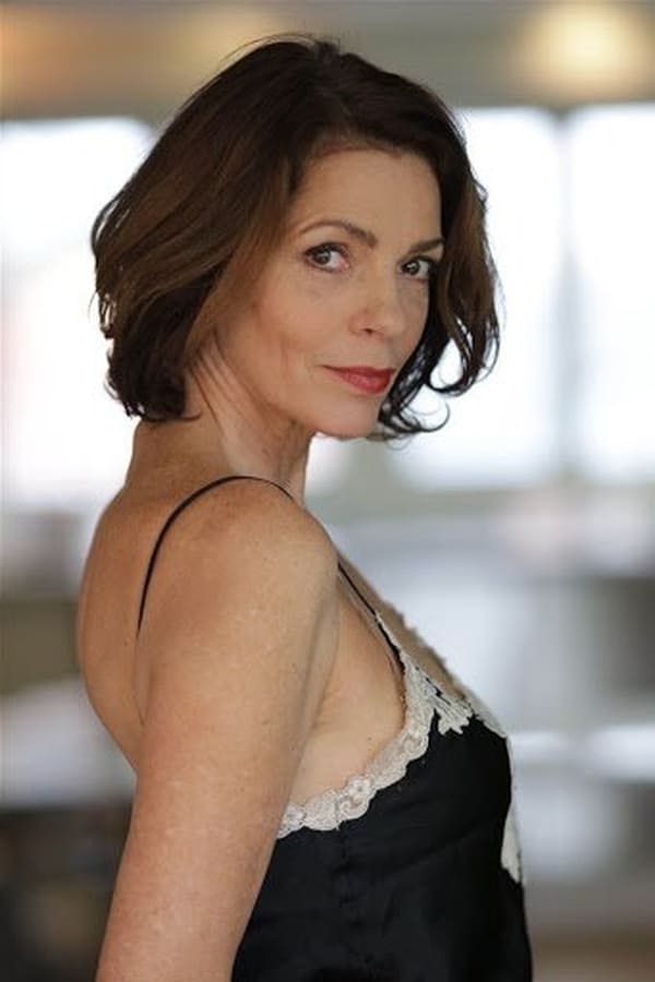 Élisabeth Bourgine profile image