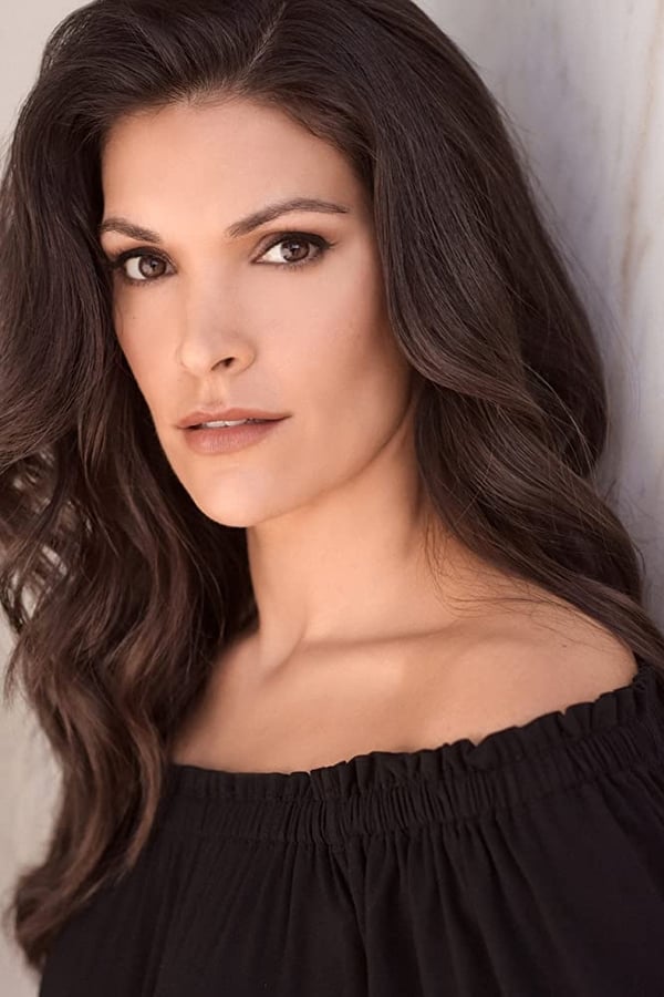 Paula Giroday profile image