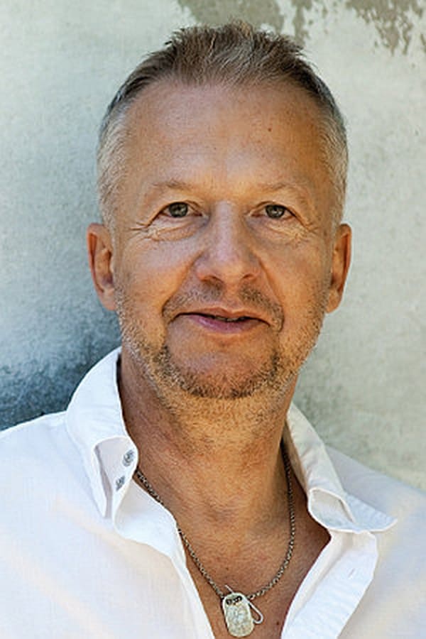 Bogusław Linda profile image