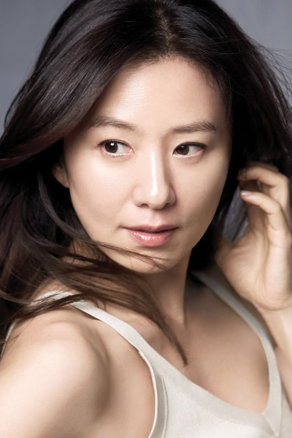 Kim Hee-ae profile image