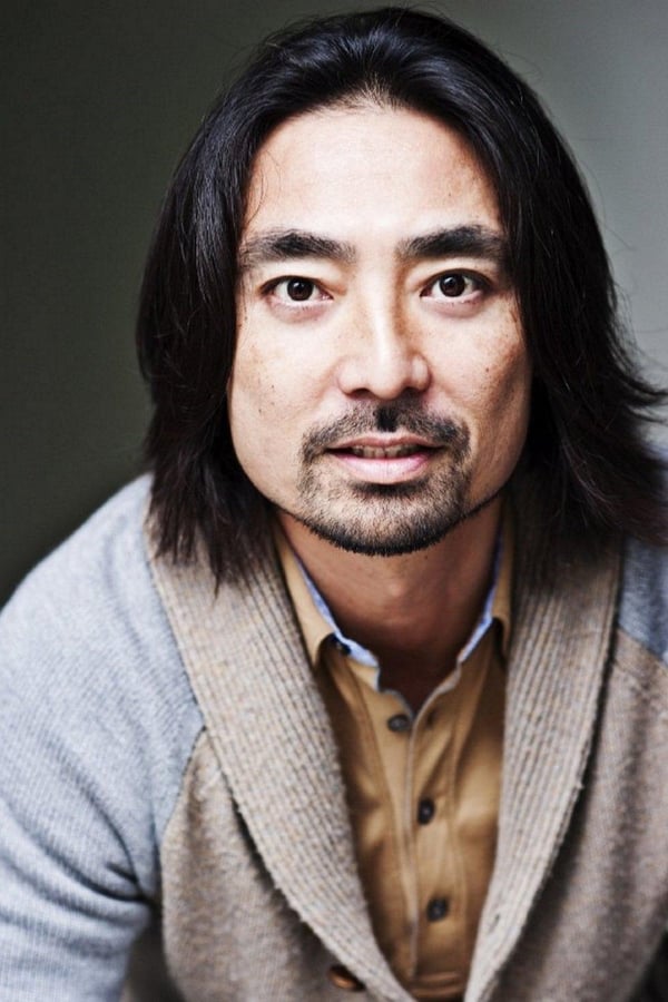Akira Koieyama profile image