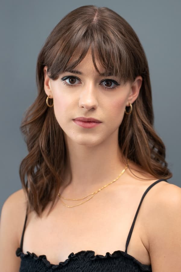 Daisy Edgar-Jones profile image
