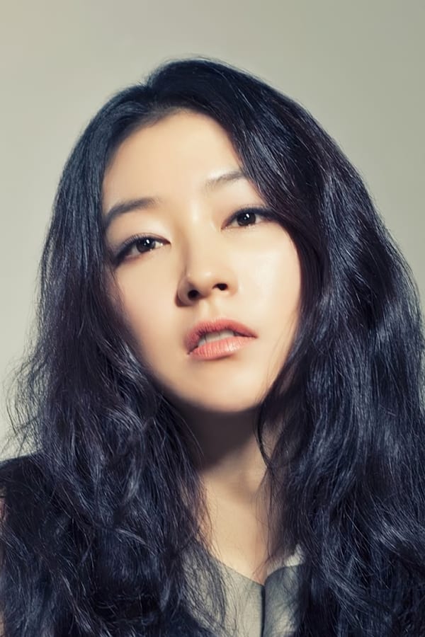 Park Jin-hee profile image