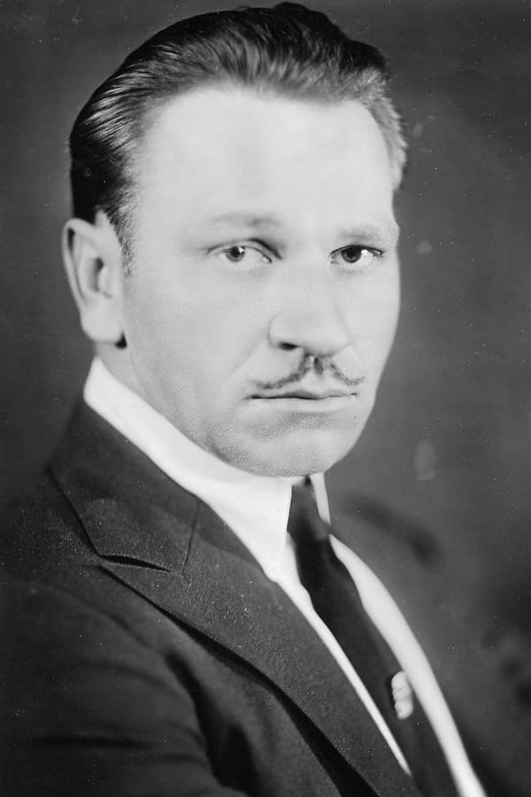 Wallace Beery profile image