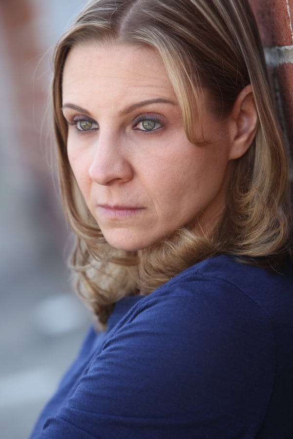 Linda Burzynski profile image