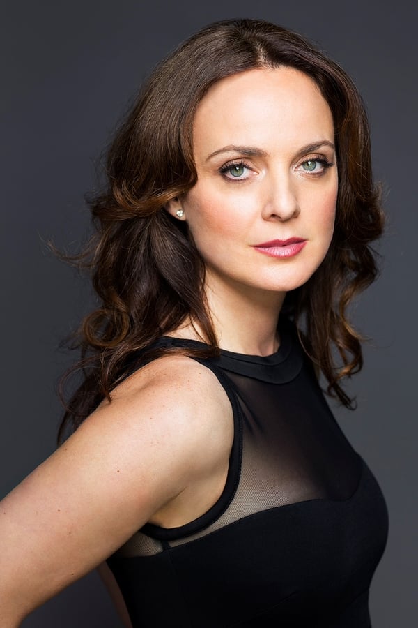 Melissa Errico profile image