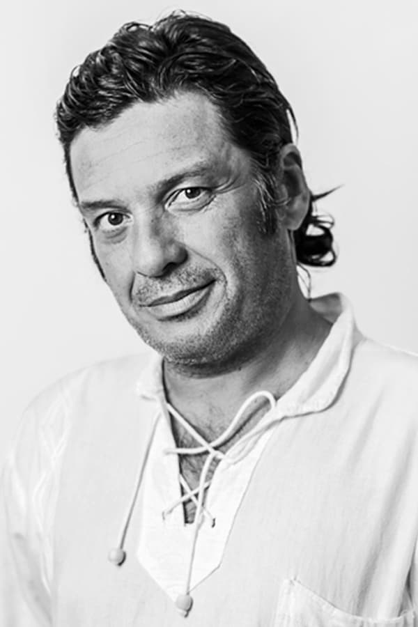 Lucho Cáceres profile image