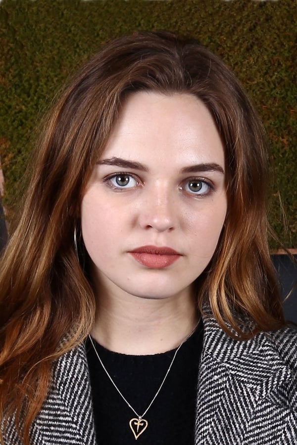 Odessa Young profile image