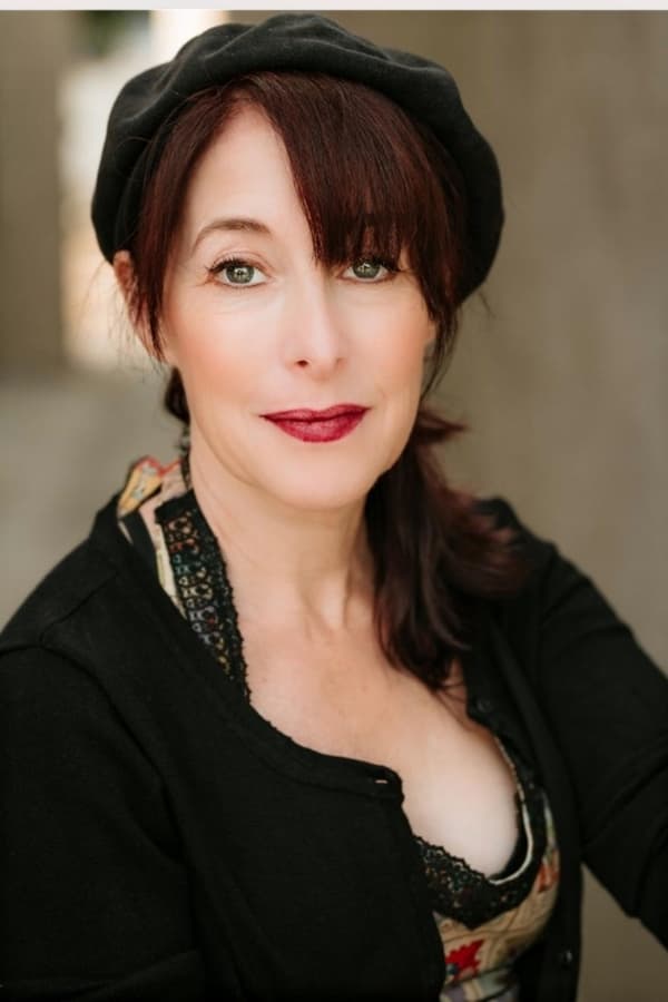 Maureen Davis profile image