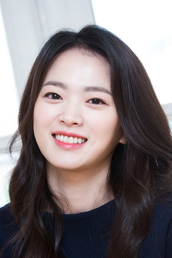 Chun Woo-hee profile image