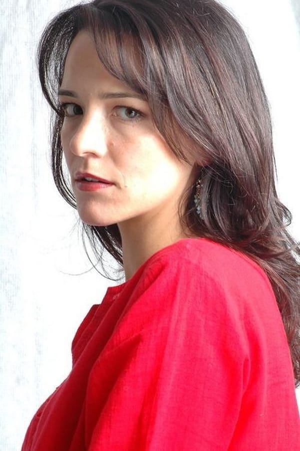 Elizabeth Healey profile image
