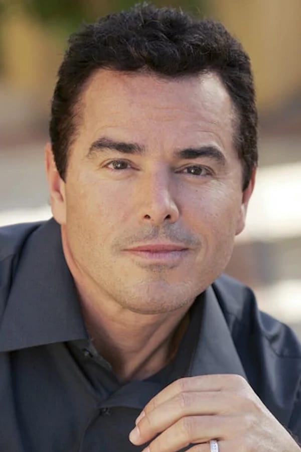 Christopher Knight profile image