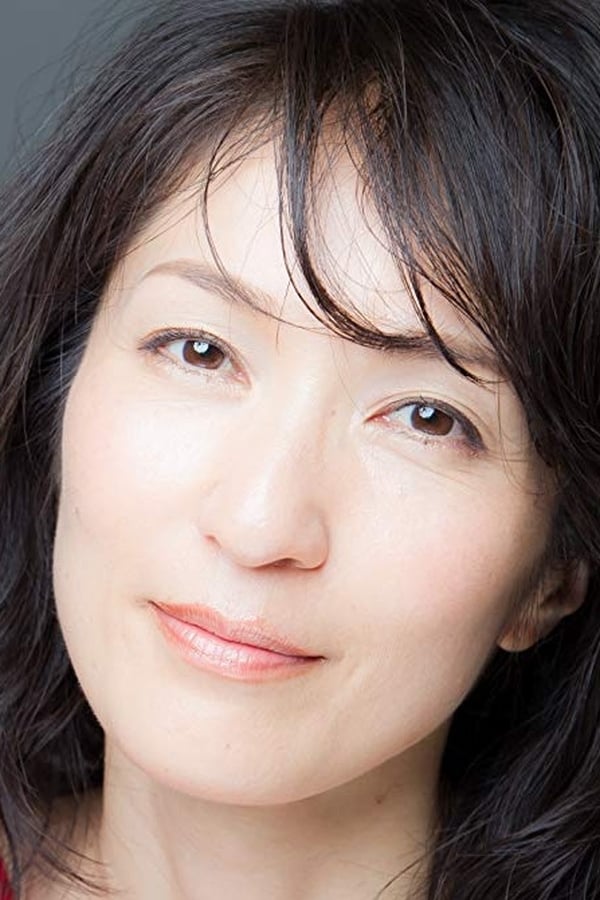 Akiko Iwase profile image