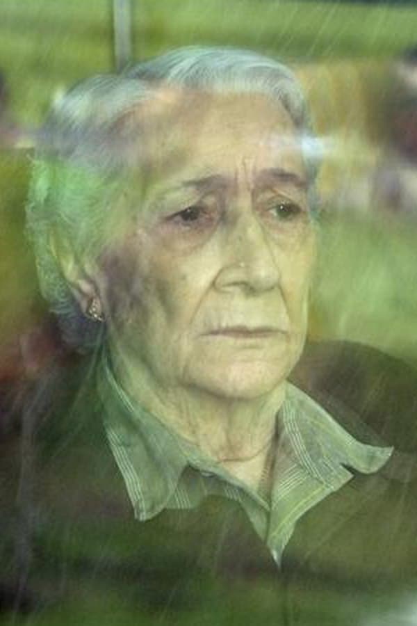 Mary González profile image