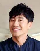 Shin Ha-kyun as Lee Dong-sik