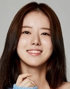 Han Ji-Sun as Kang Joo-Hee